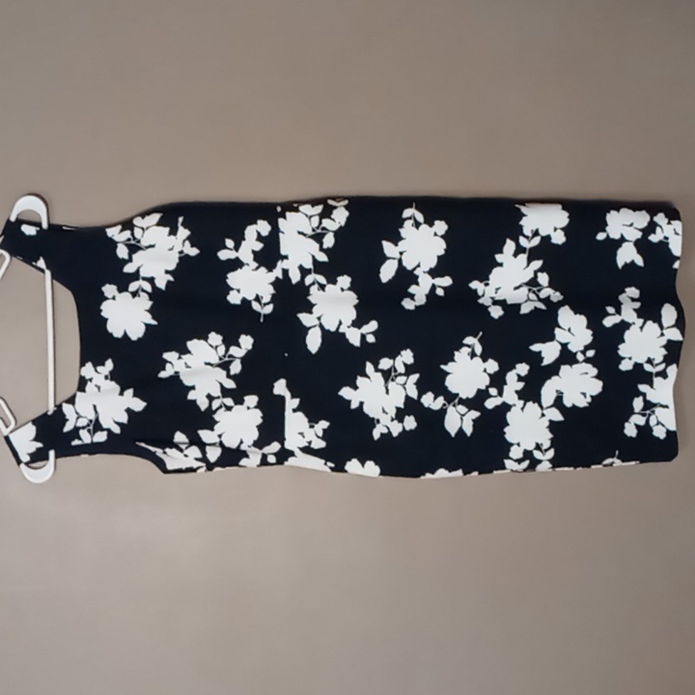 Talbots Dark Navy and White Flowered Sleeveless Lined Dress Size 6
